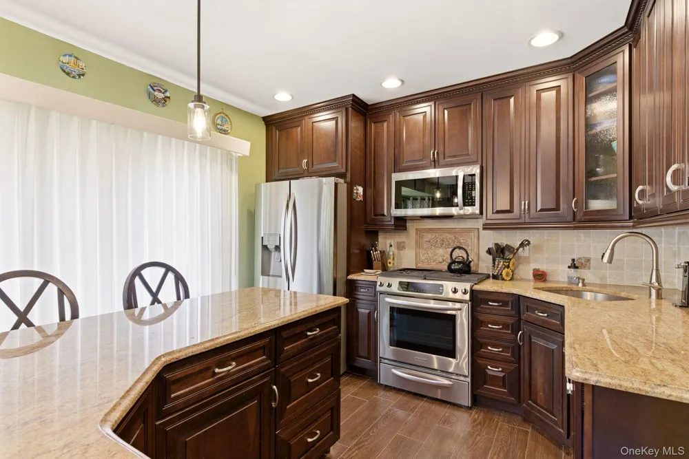 1 Robert Lane Middle Island, NY 11953