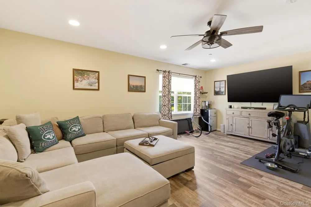 1 Robert Lane Middle Island, NY 11953