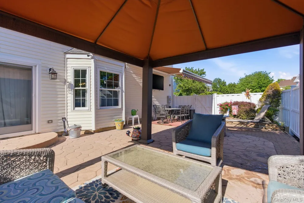 1 Robert Lane Middle Island, NY 11953
