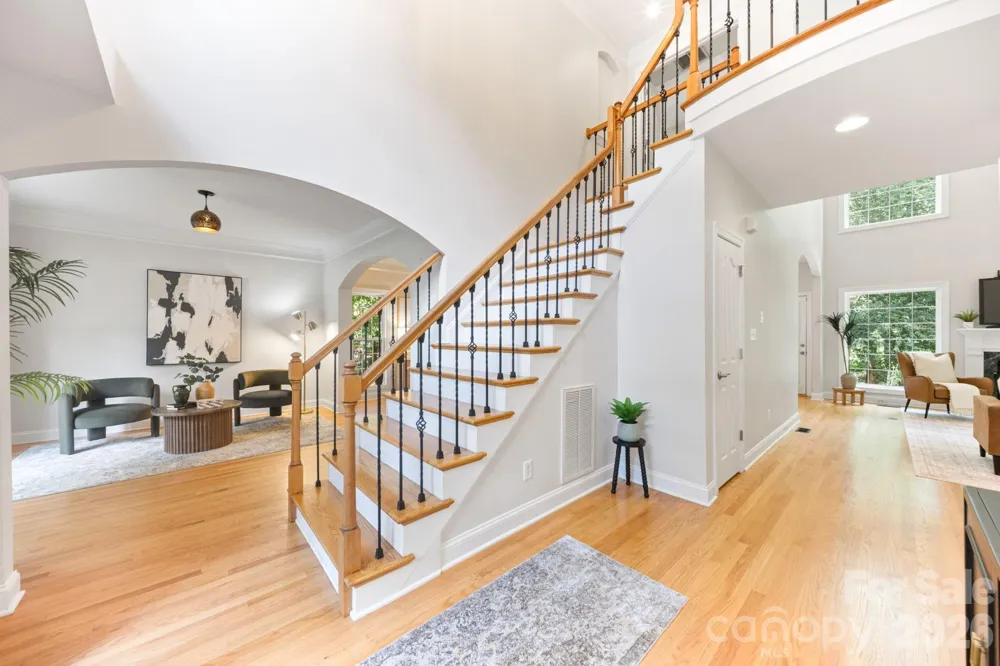5355 Shannamara Drive Matthews, NC 28104