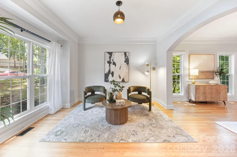 5355 Shannamara Drive Matthews, NC 28104