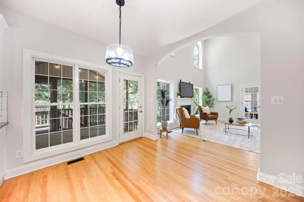 5355 Shannamara Drive Matthews, NC 28104