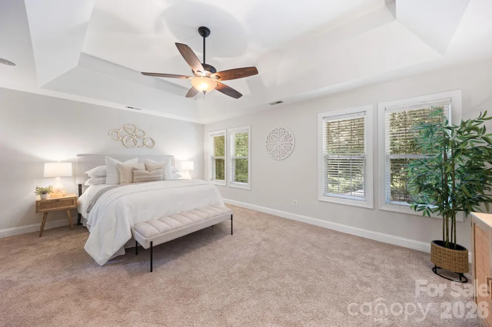 5355 Shannamara Drive Matthews, NC 28104