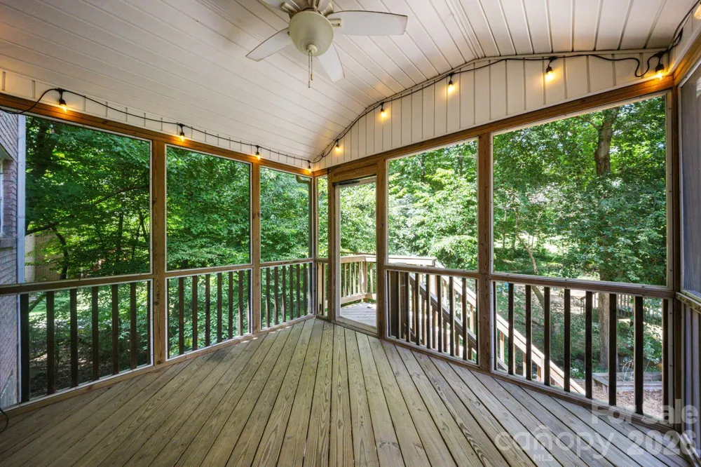 5355 Shannamara Drive Matthews, NC 28104