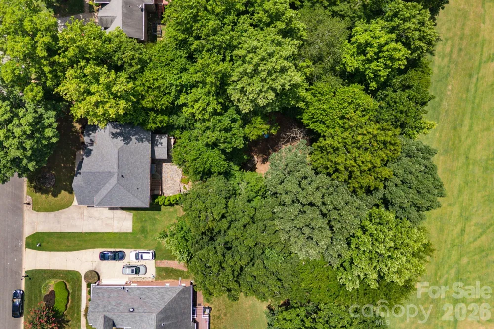 5355 Shannamara Drive Matthews, NC 28104