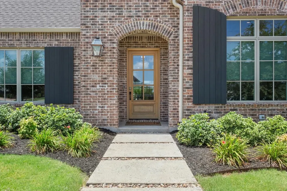 14019 RW COURT Woodway, TX 76712
