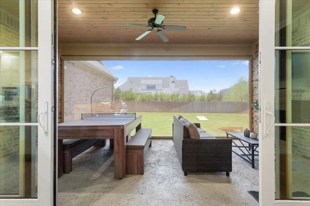 14019 RW COURT Woodway, TX 76712