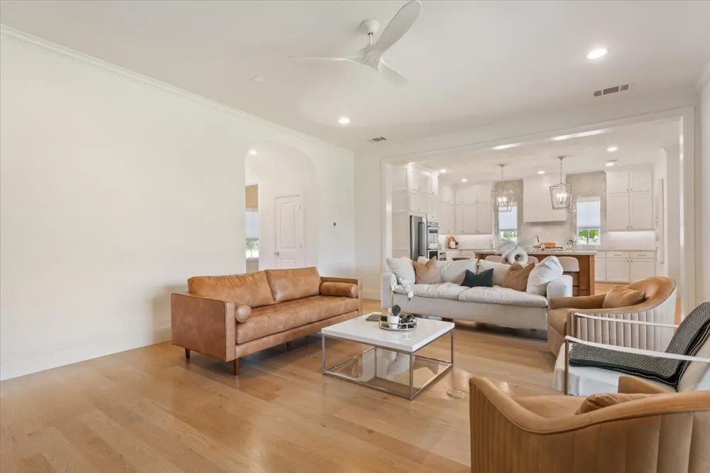 14019 RW COURT Woodway, TX 76712