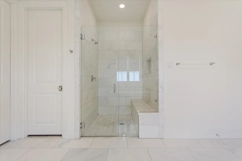 14019 RW COURT Woodway, TX 76712