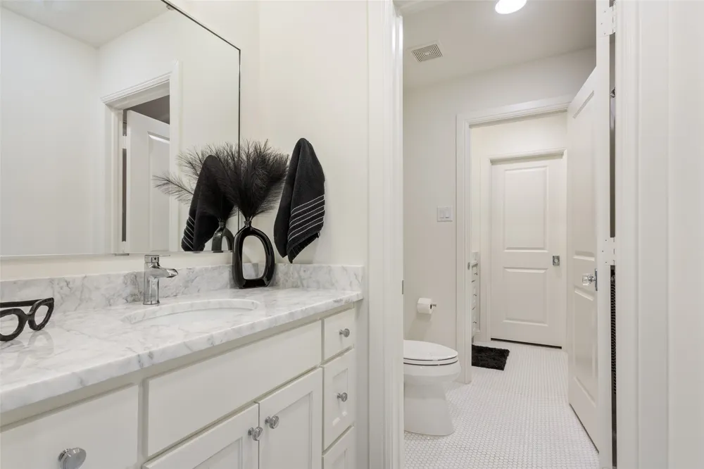 14019 RW COURT Woodway, TX 76712