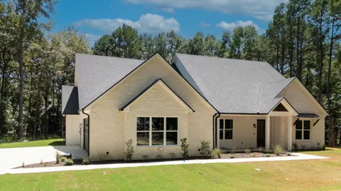 15337 Lakeside Drive