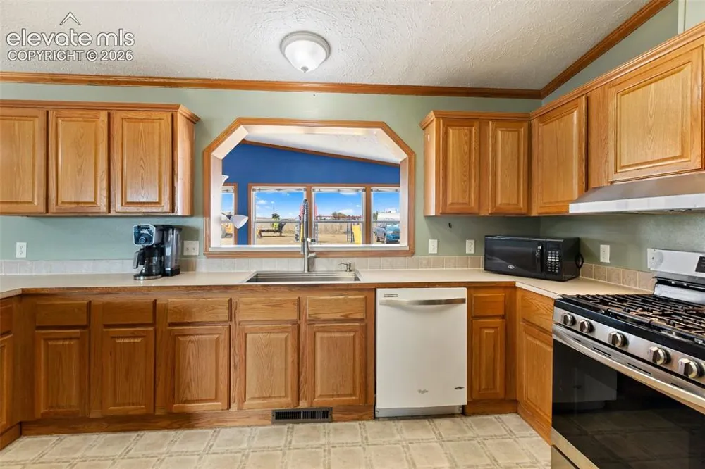 1350 S Calhan Highway Yoder, CO 80864