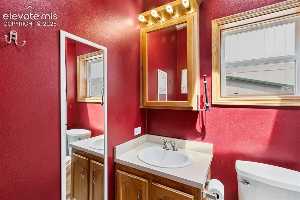1350 S Calhan Highway Yoder, CO 80864