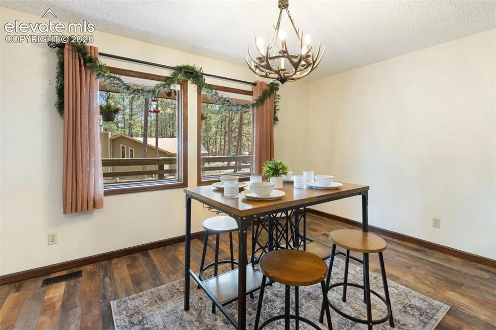 723 Pine Street Woodland Park, CO 80863