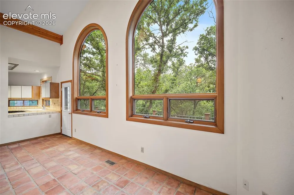 609 Crystal Hills Boulevard Manitou Springs, CO 80829
