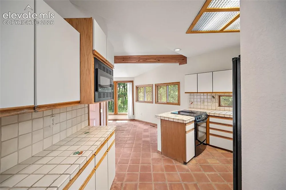 609 Crystal Hills Boulevard Manitou Springs, CO 80829