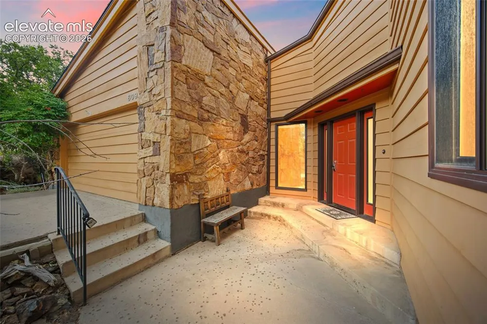 609 Crystal Hills Boulevard Manitou Springs, CO 80829