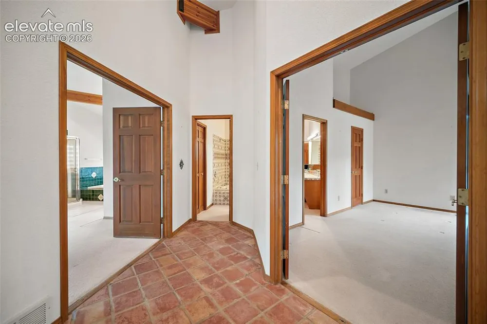 609 Crystal Hills Boulevard Manitou Springs, CO 80829