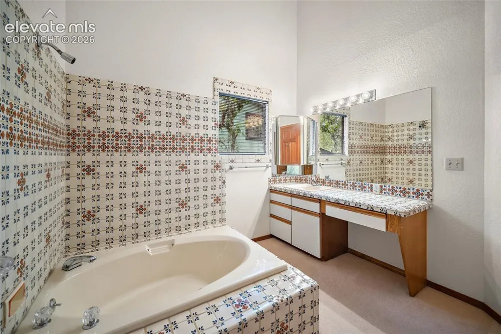 609 Crystal Hills Boulevard Manitou Springs, CO 80829