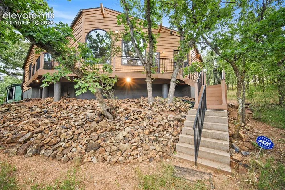 609 Crystal Hills Boulevard Manitou Springs, CO 80829