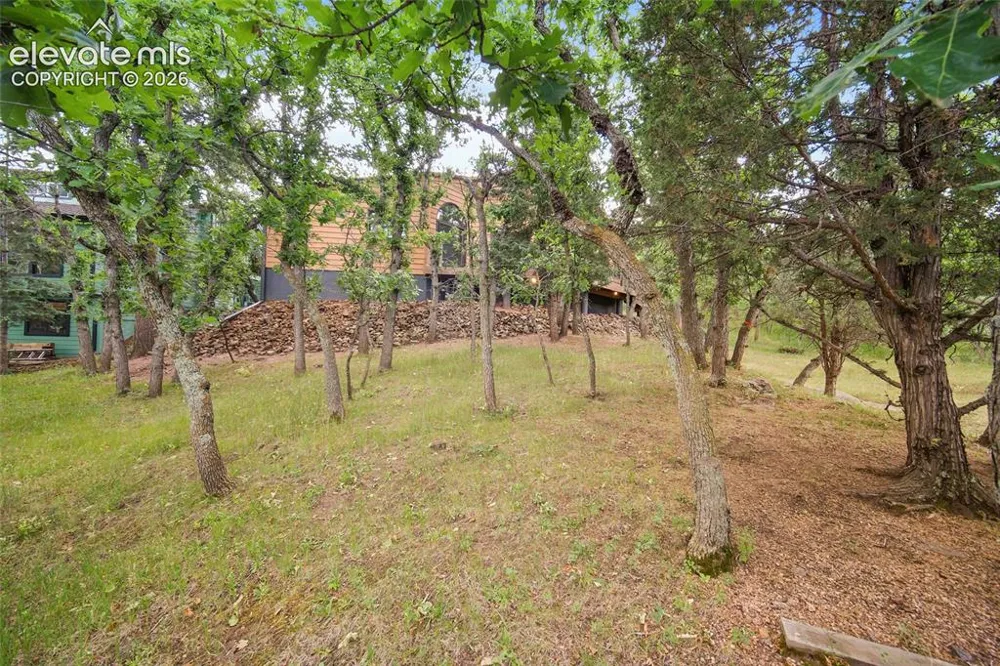 609 Crystal Hills Boulevard Manitou Springs, CO 80829