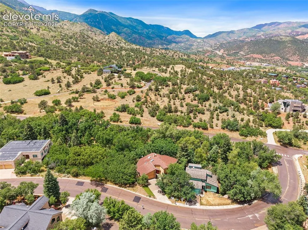 609 Crystal Hills Boulevard Manitou Springs, CO 80829