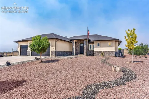 1673 Calle Rosa Drive
