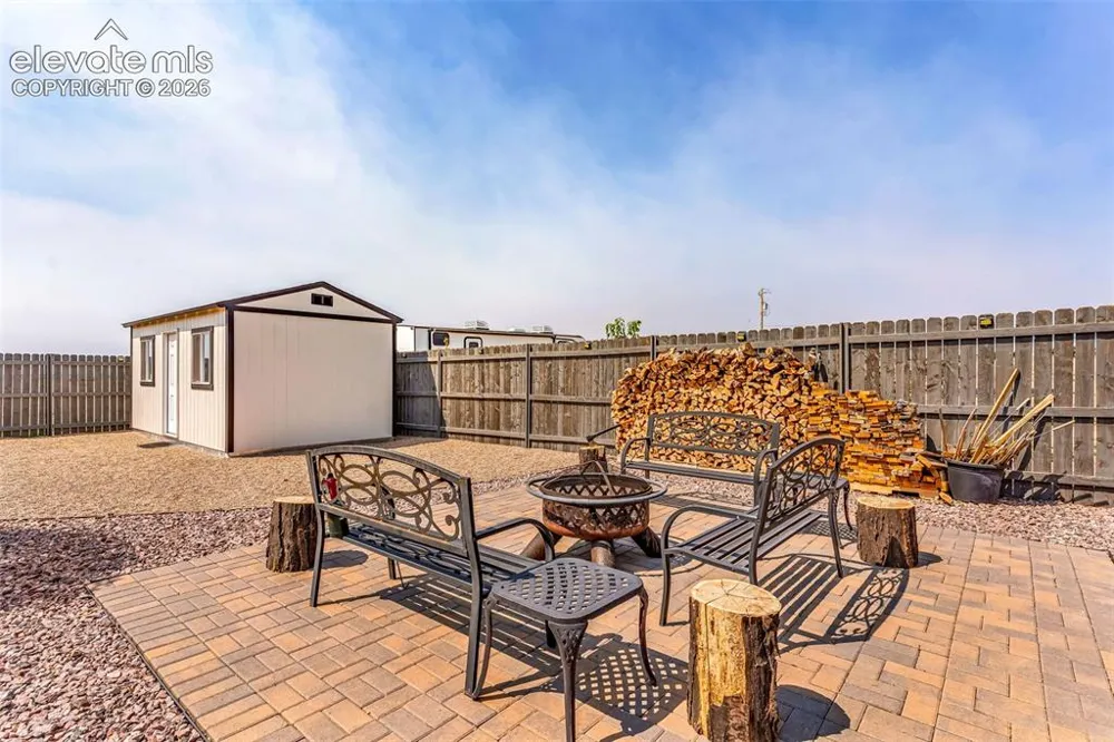 1673 Calle Rosa Drive Pueblo West, CO 81007
