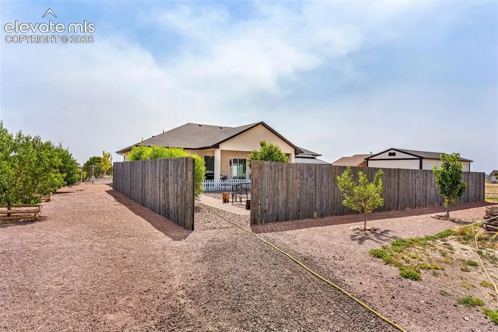 1673 Calle Rosa Drive Pueblo West, CO 81007