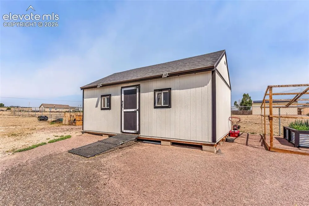 1673 Calle Rosa Drive Pueblo West, CO 81007