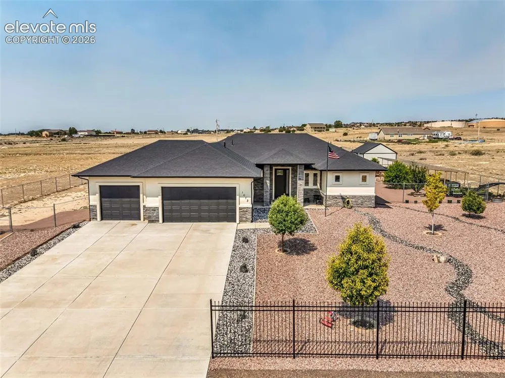 1673 Calle Rosa Drive Pueblo West, CO 81007