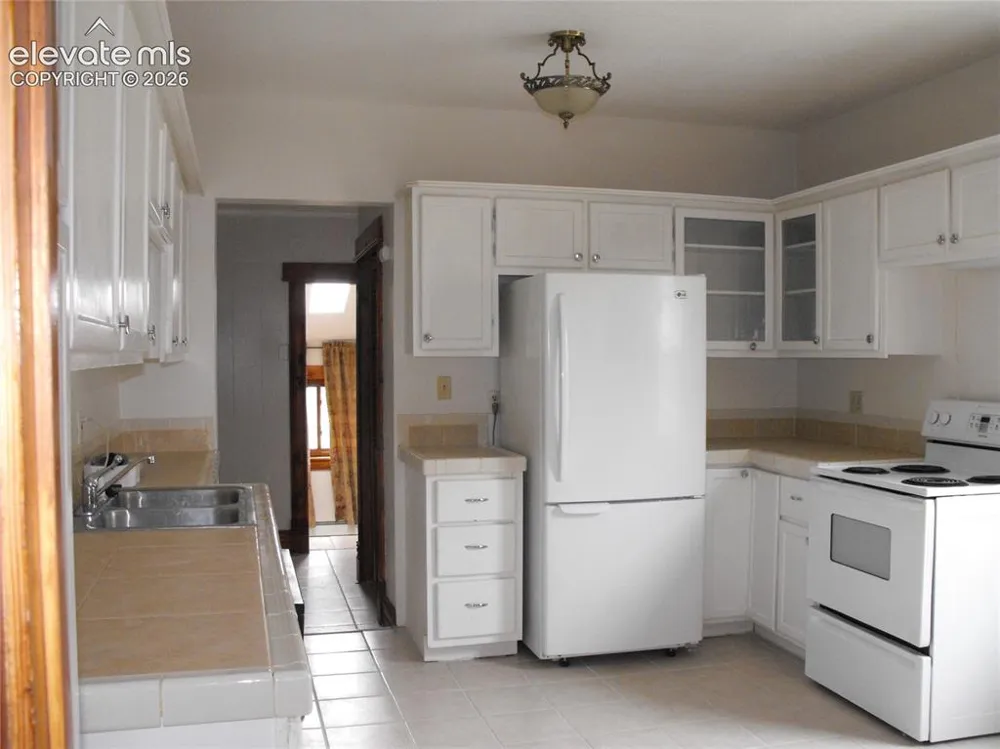 1423 W Cucharras Street Colorado Springs, CO 80904