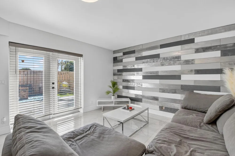 4310 Village Drive #D Delray Beach, FL 33445