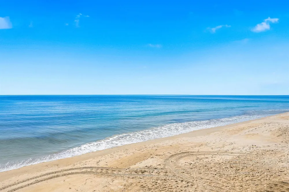 3554 Ocean Drive Vero Beach, FL 32963