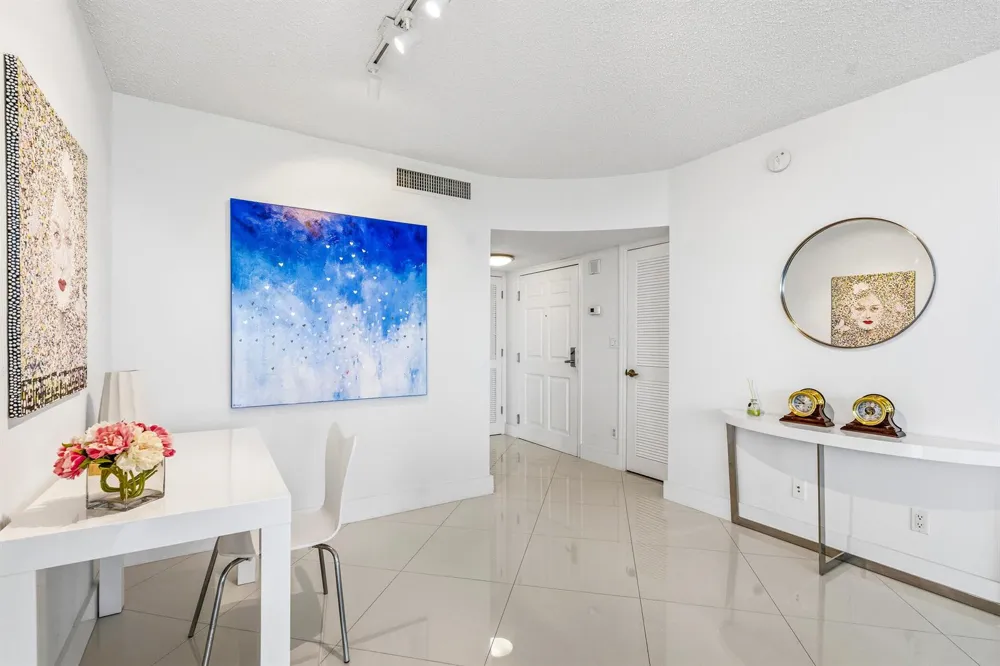 3554 Ocean Drive Vero Beach, FL 32963