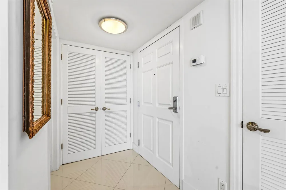 3554 Ocean Drive Vero Beach, FL 32963