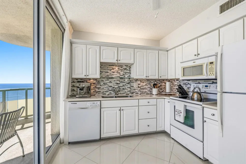 3554 Ocean Drive Vero Beach, FL 32963