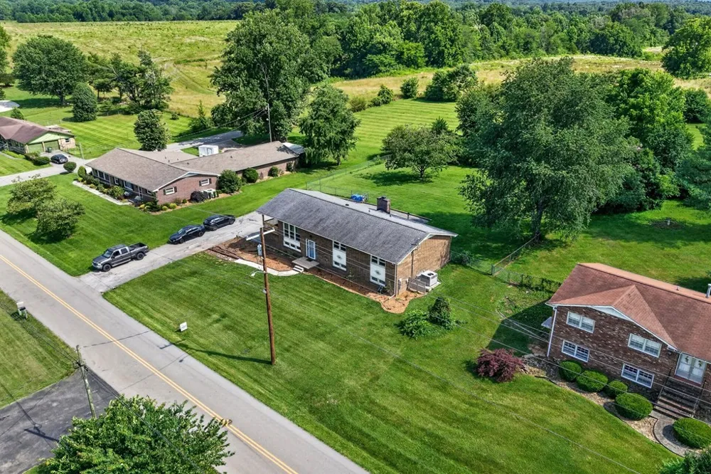 117 Gillen Dr Sparta, TN 38583