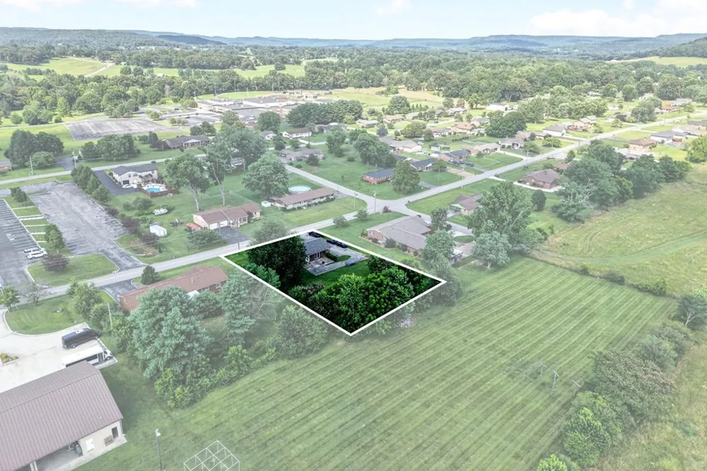 117 Gillen Dr Sparta, TN 38583