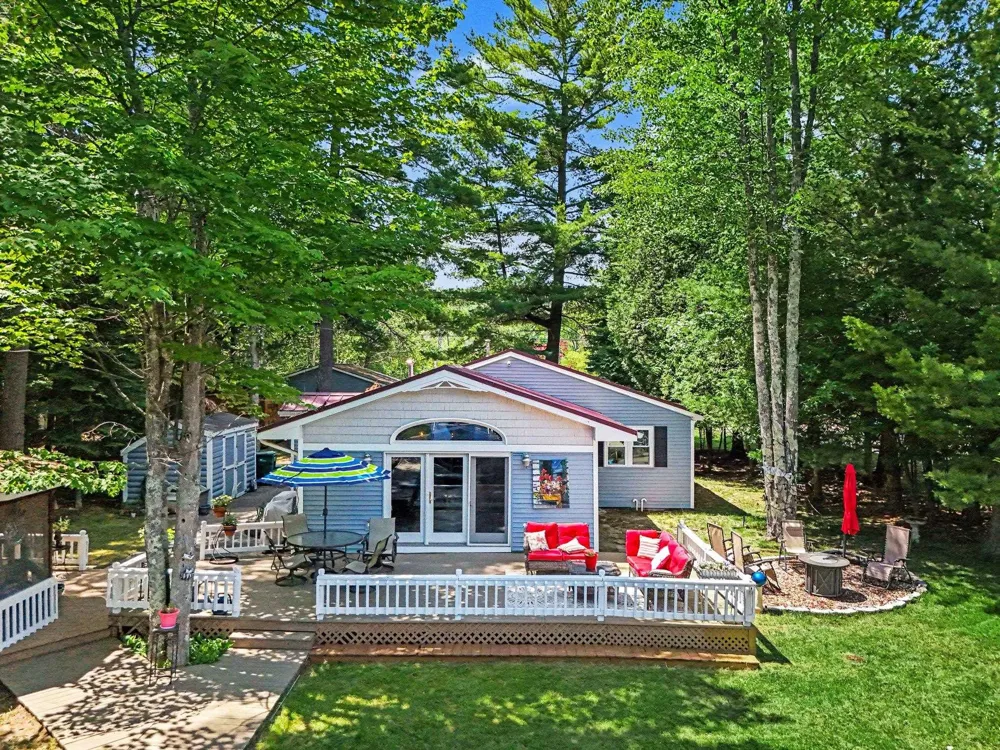 14123 Torch River Road Milton Township, MI 49676