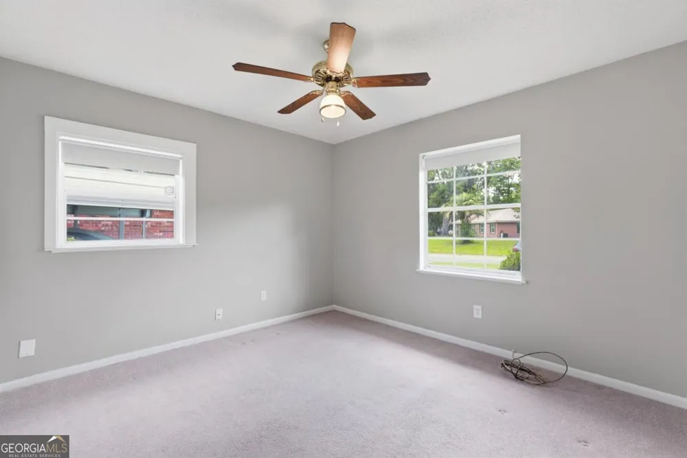 4 Lucian CIR Savannah, GA 31406