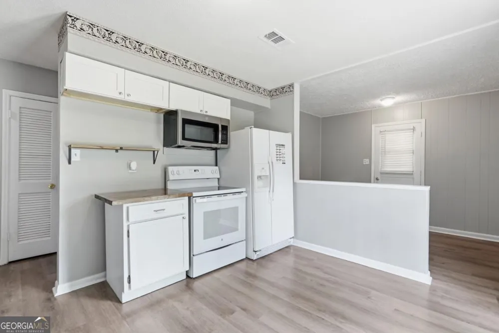 4 Lucian CIR Savannah, GA 31406