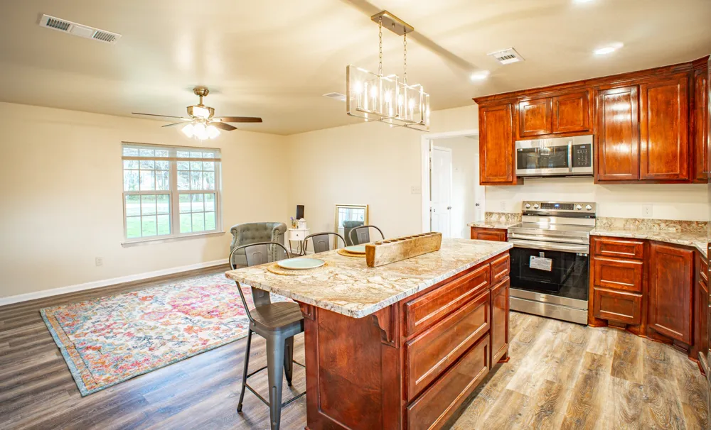903 Kaufman Mexia, TX 76667