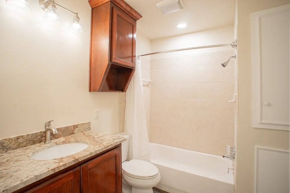 903 Kaufman Mexia, TX 76667