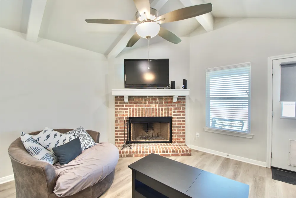 429 Travis Drive McGregor, TX 76657