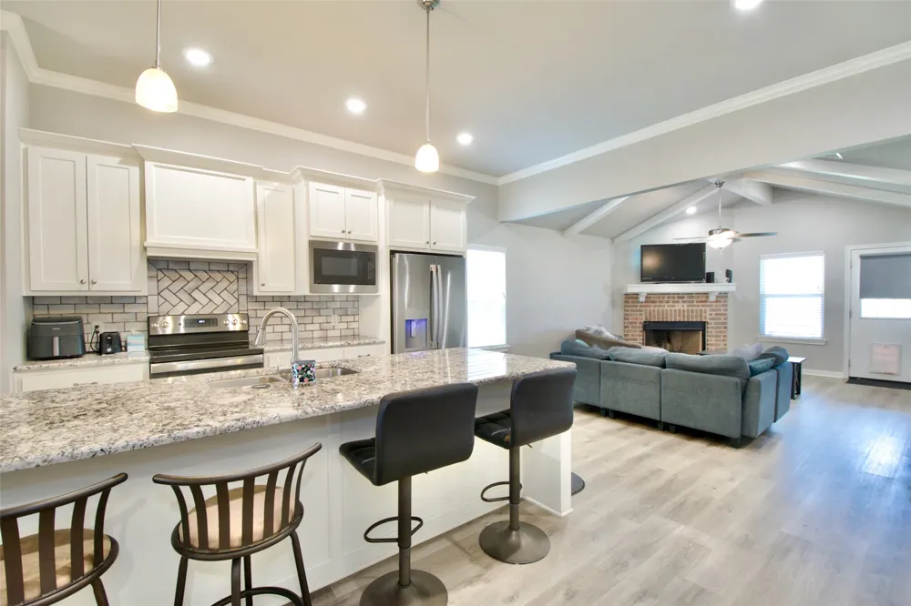 429 Travis Drive McGregor, TX 76657