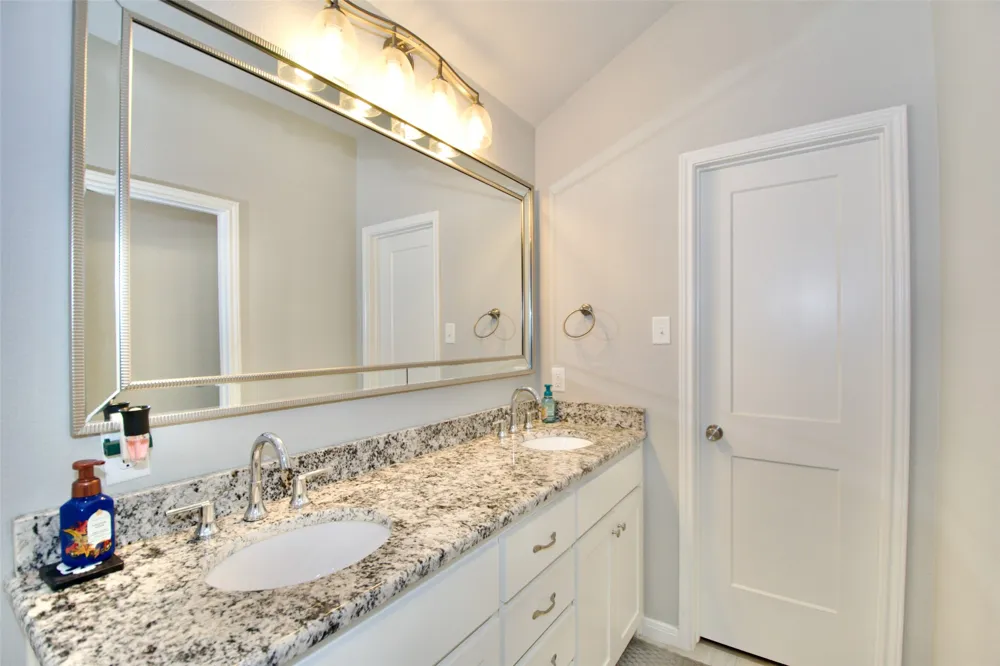 429 Travis Drive McGregor, TX 76657