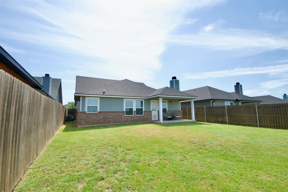 429 Travis Drive McGregor, TX 76657