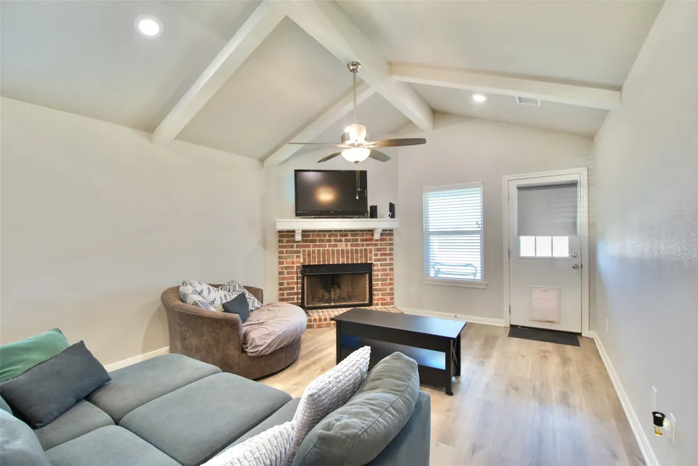 429 Travis Drive McGregor, TX 76657
