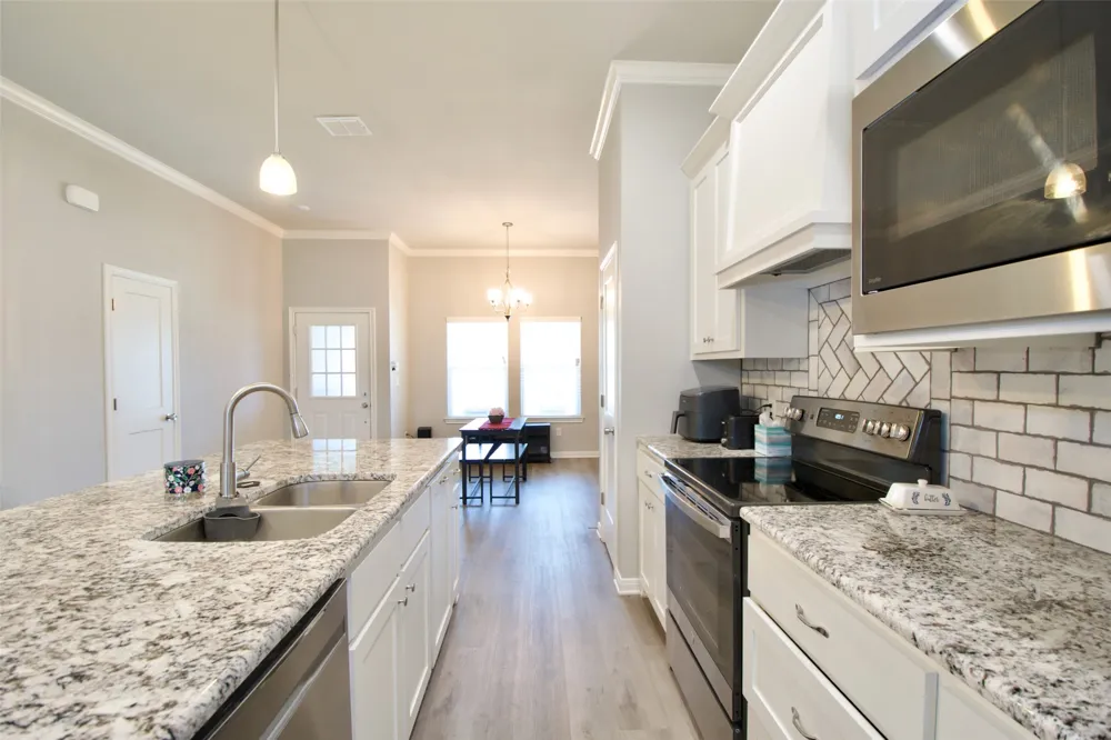 429 Travis Drive McGregor, TX 76657